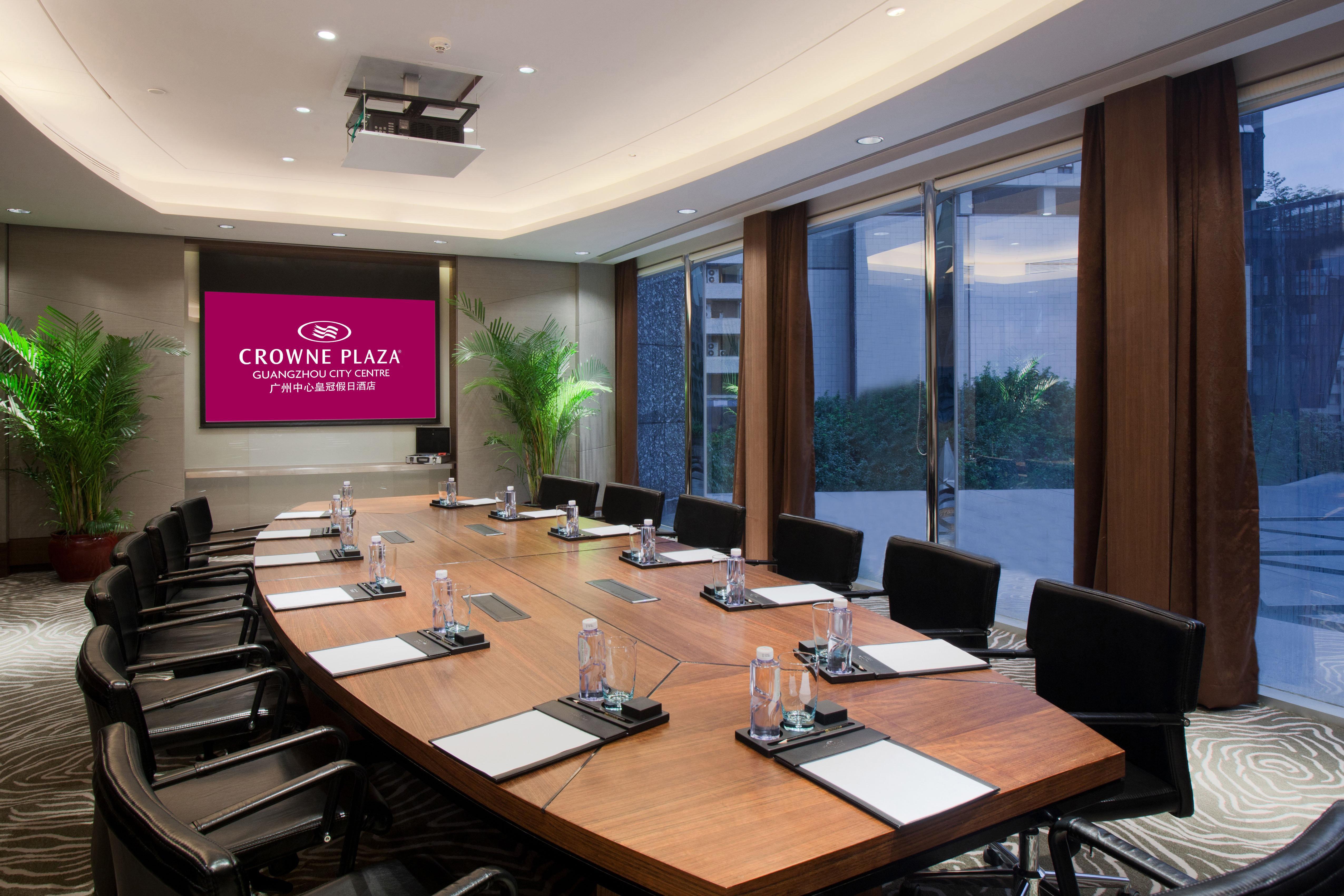 Crowne Plaza Guangzhou City Centre By Ihg - Free Shuttle Between Hotel And Exhibition Center During Canton Fair & Exhibitor Registration Counter Zewnętrze zdjęcie Meeting room