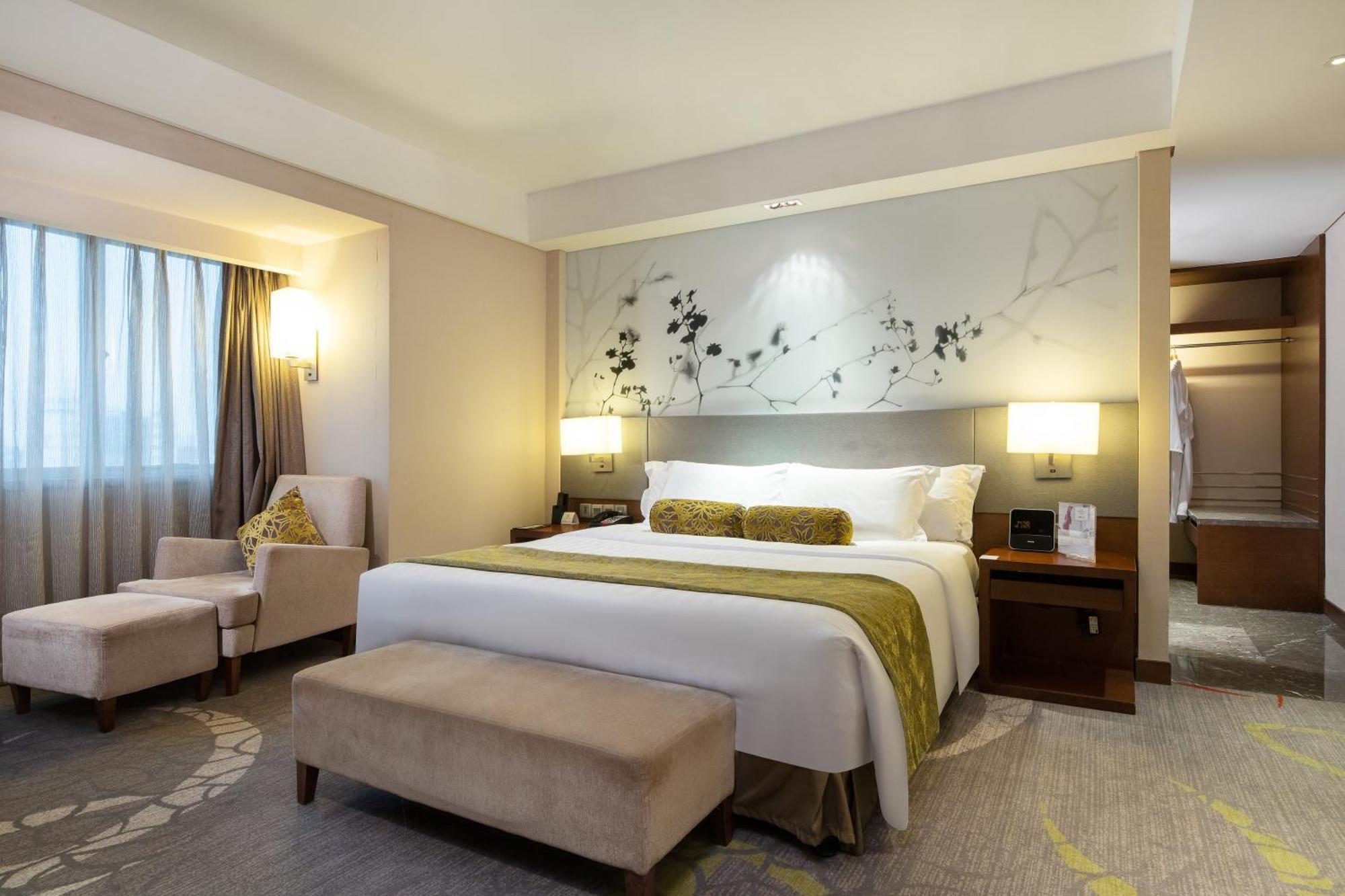 Crowne Plaza Guangzhou City Centre By Ihg - Free Shuttle Between Hotel And Exhibition Center During Canton Fair & Exhibitor Registration Counter Zewnętrze zdjęcie